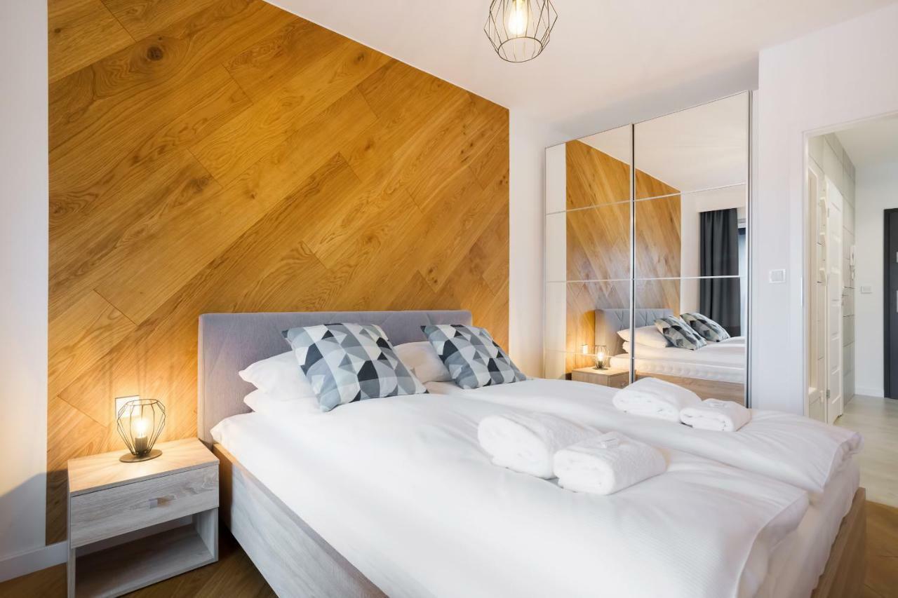 Apartments Poznan Niedzialkowskiego By Noclegi Renters ภายนอก รูปภาพ
