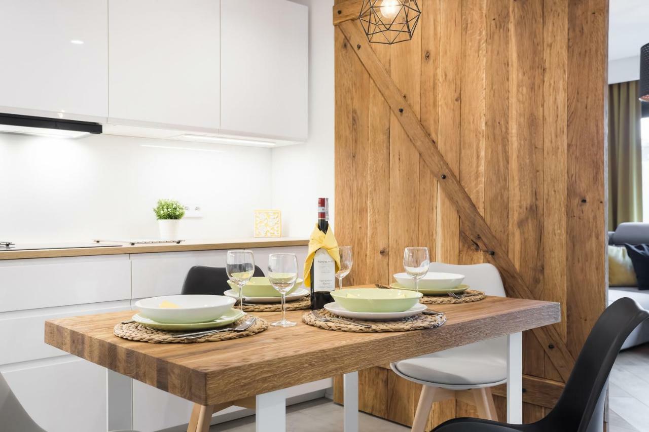 Apartments Poznan Niedzialkowskiego By Noclegi Renters ภายนอก รูปภาพ