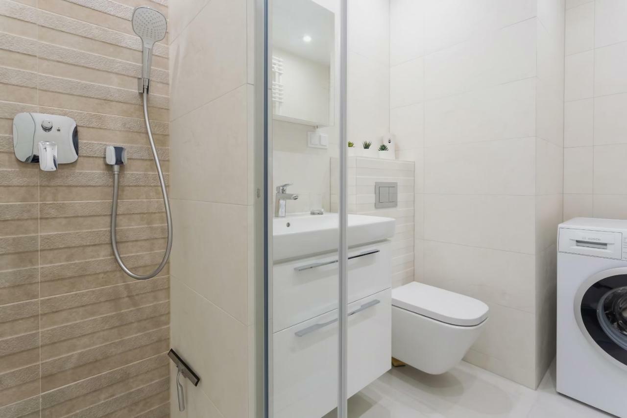 Apartments Poznan Niedzialkowskiego By Noclegi Renters ภายนอก รูปภาพ