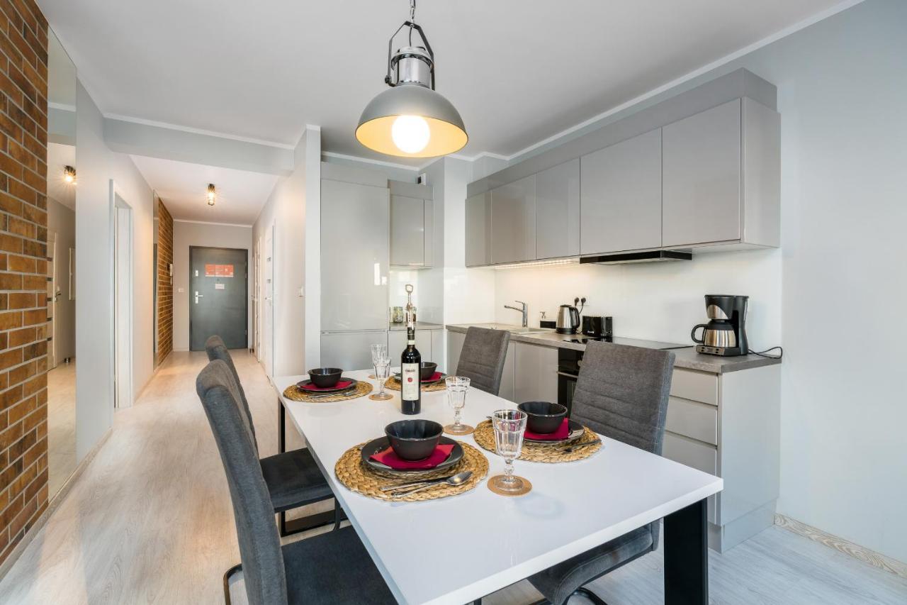 Apartments Poznan Niedzialkowskiego By Noclegi Renters ภายนอก รูปภาพ