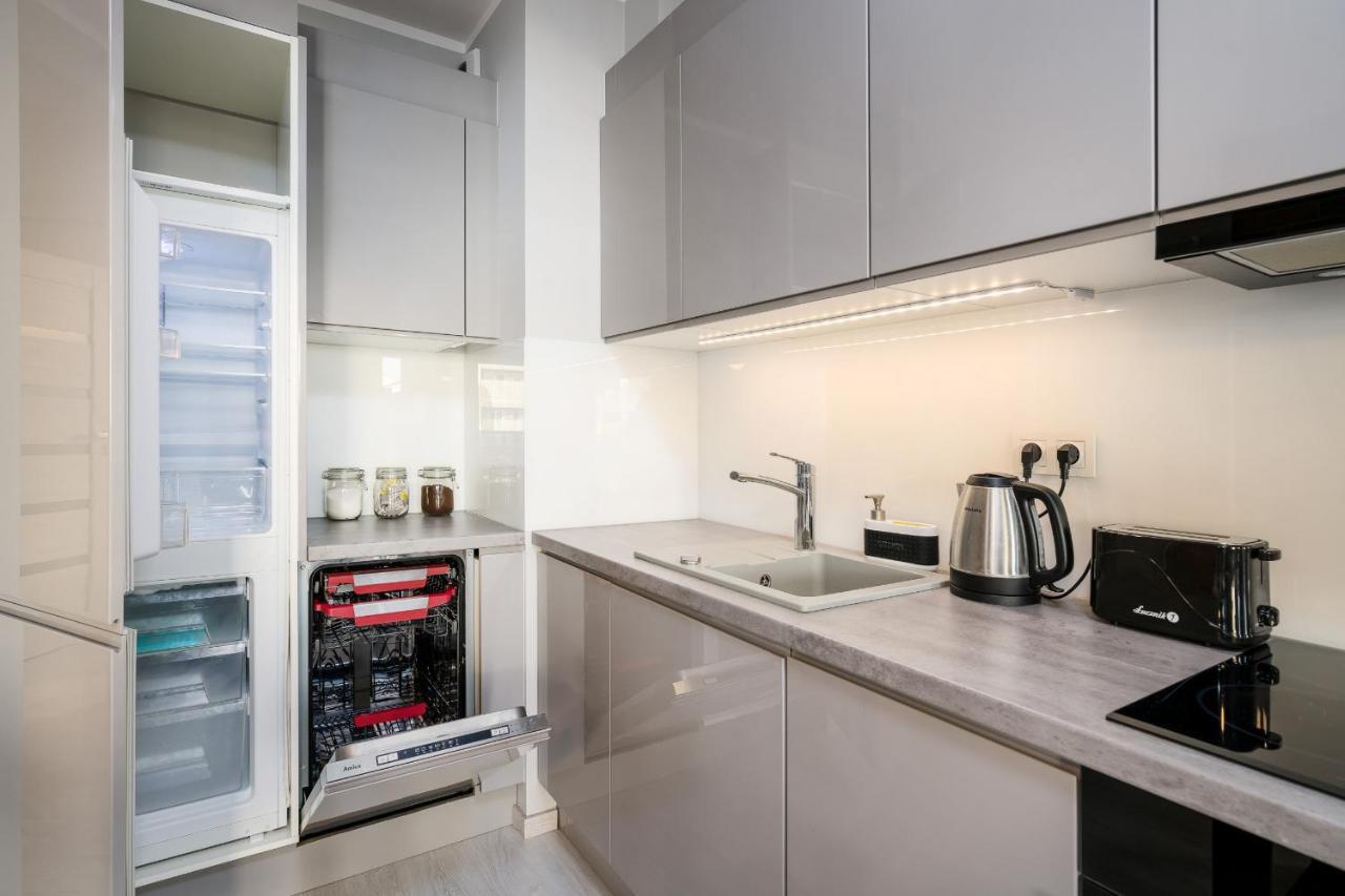 Apartments Poznan Niedzialkowskiego By Noclegi Renters ภายนอก รูปภาพ