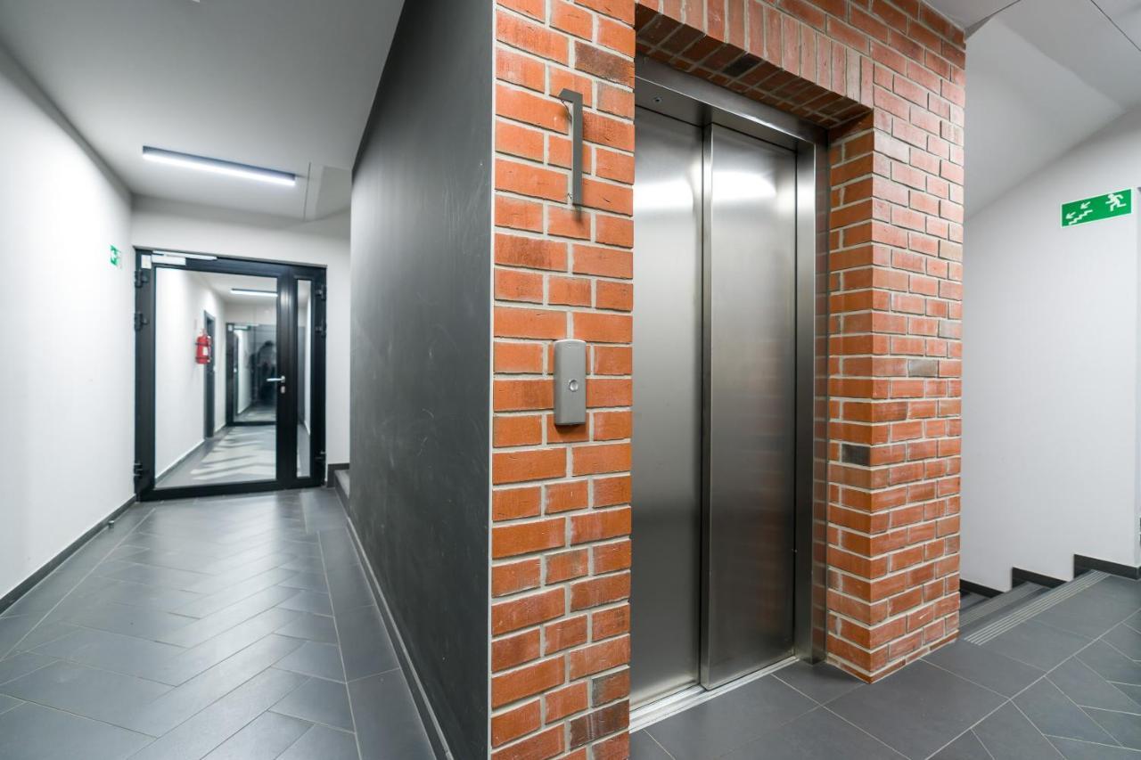 Apartments Poznan Niedzialkowskiego By Noclegi Renters ภายนอก รูปภาพ